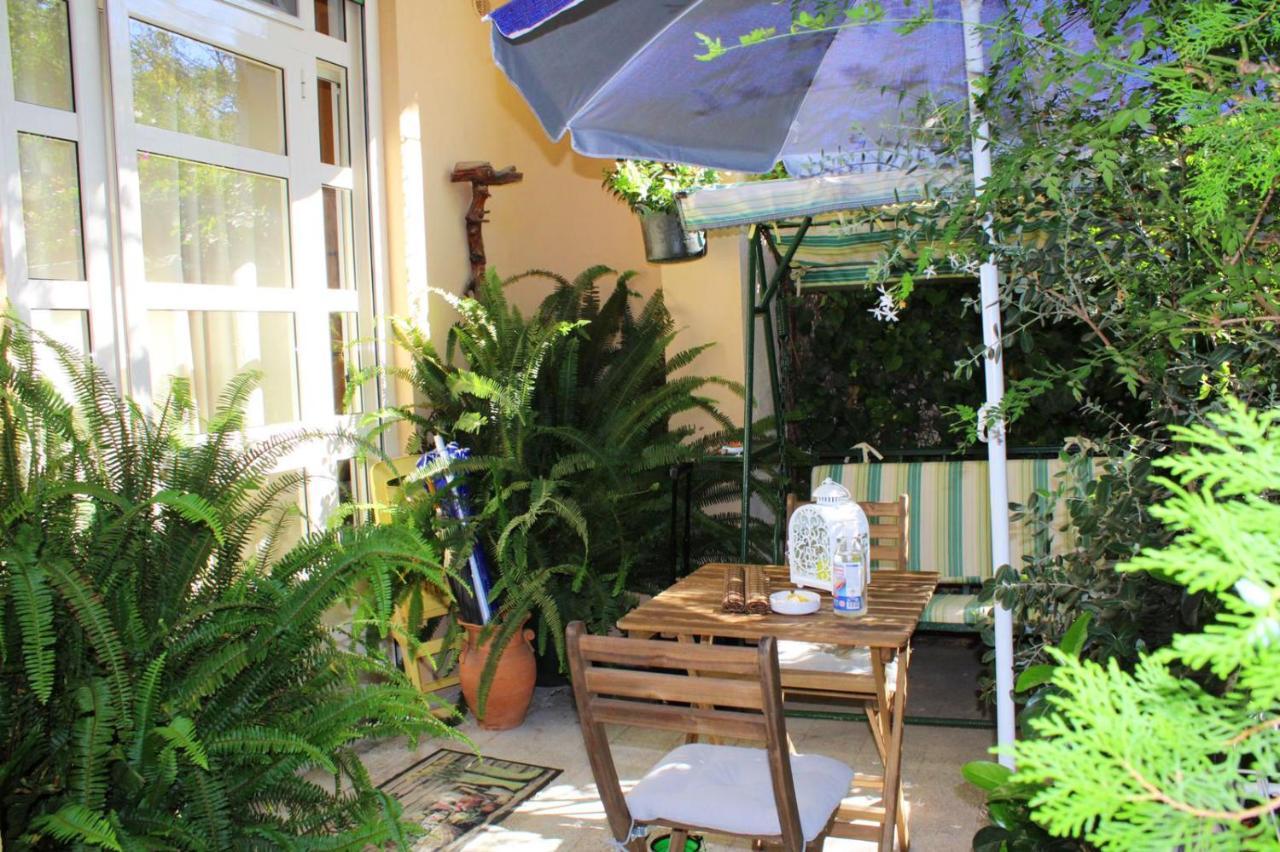 Il Giardino Di Laura Private Rooms Mondello Zewnętrze zdjęcie