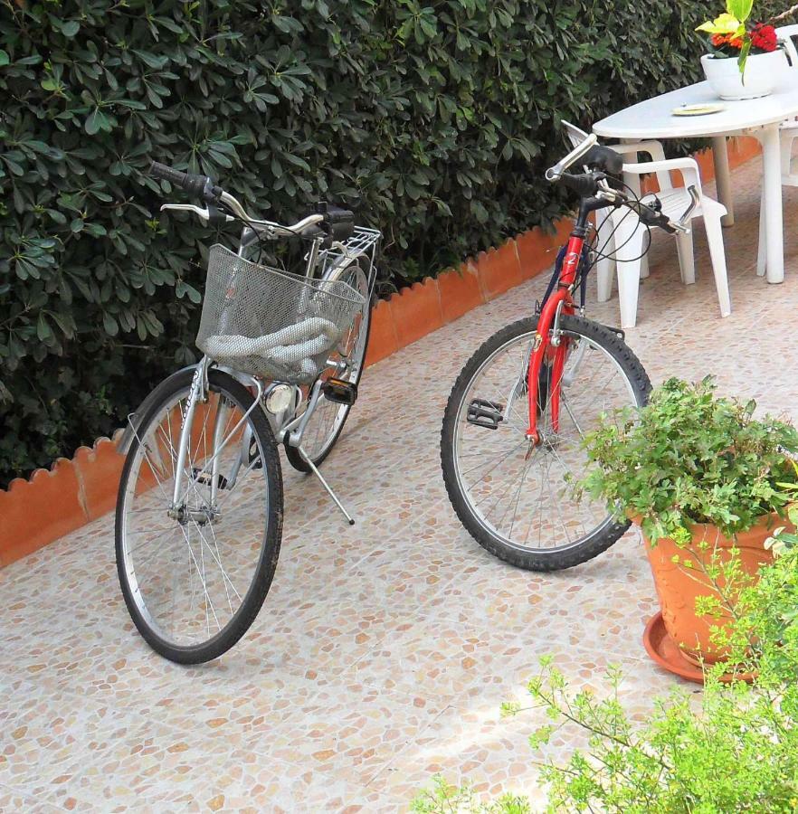 Il Giardino Di Laura Private Rooms Mondello Zewnętrze zdjęcie