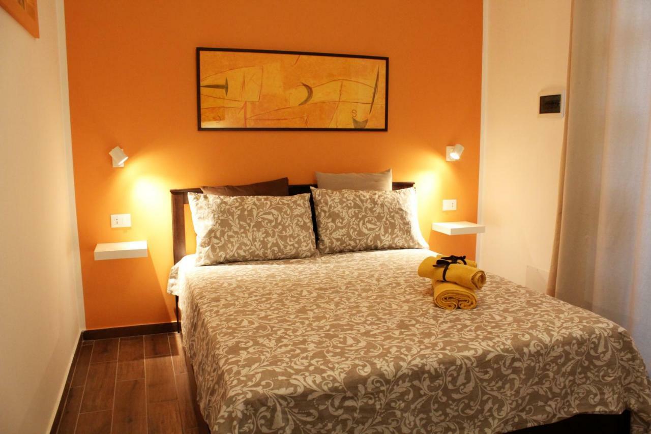 Il Giardino Di Laura Private Rooms Mondello Zewnętrze zdjęcie