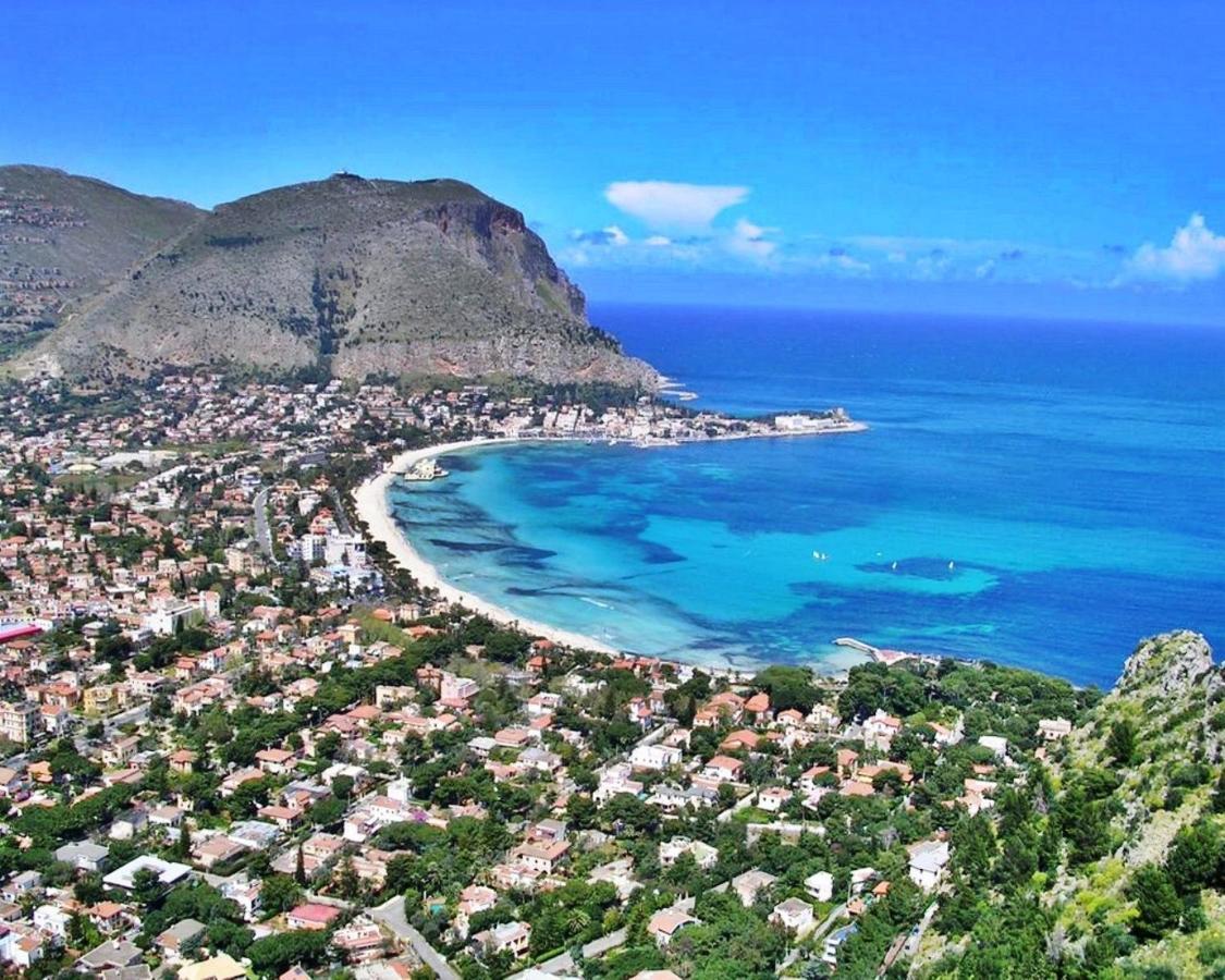 Il Giardino Di Laura Private Rooms Mondello Zewnętrze zdjęcie